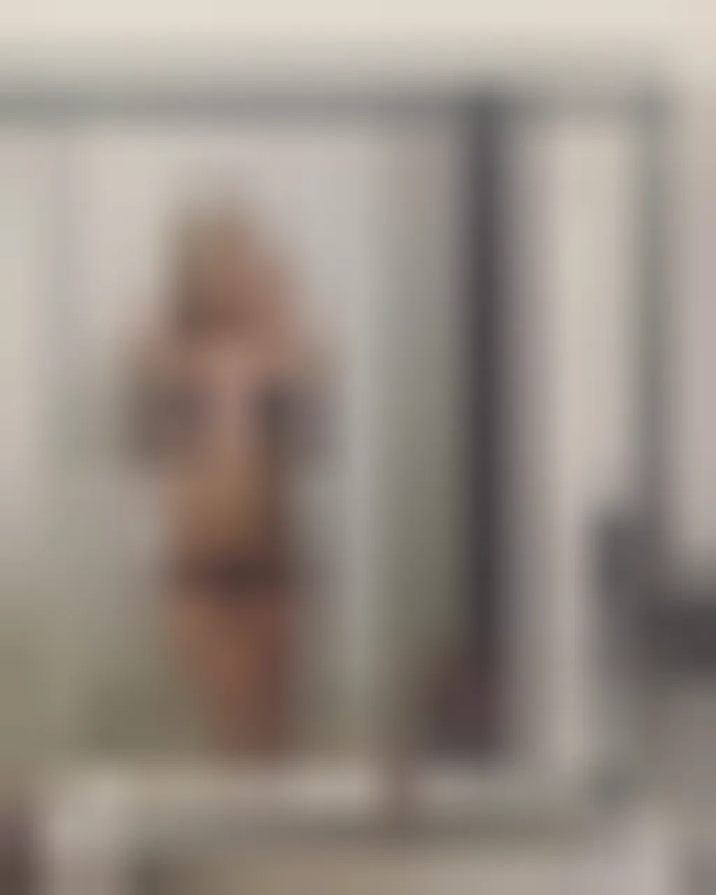 Ilaria, 23 anni — incontri sesso a Crotone