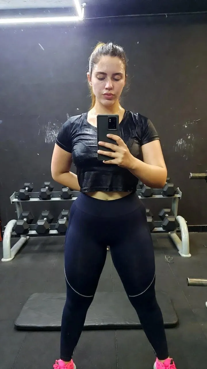 Tiziana, 26 anni — incontri sesso a Montebelluna