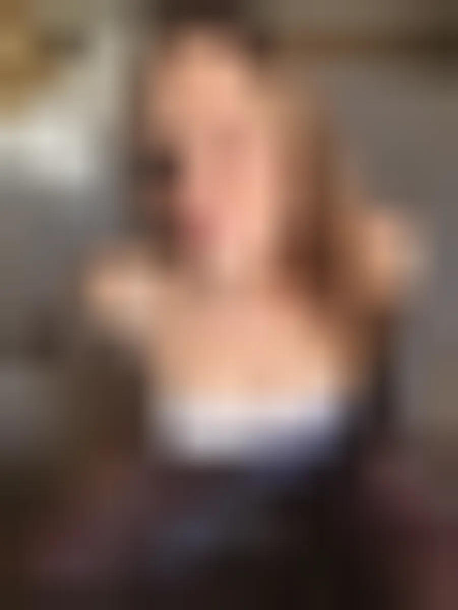 Valentina, 25 anni — incontri sesso a Varese