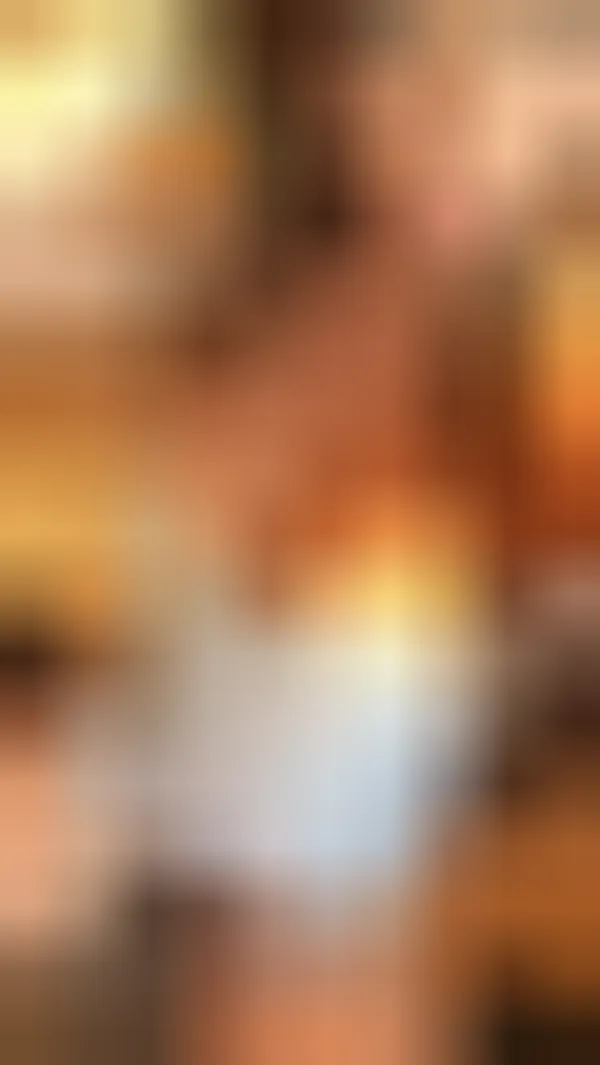 Giulia, 27 anni — incontri sesso a Brescia