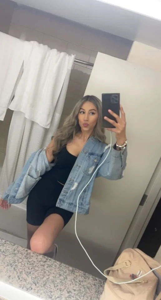 Fabiola, 30 anni — incontri sesso a Garbagnate Milanese
