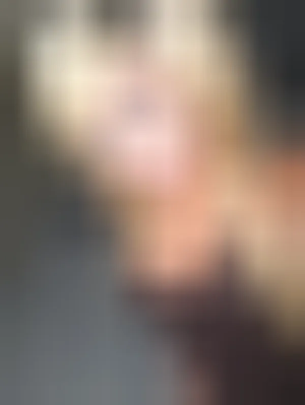 Violetta, 24 anni — incontri sesso a Bisceglie