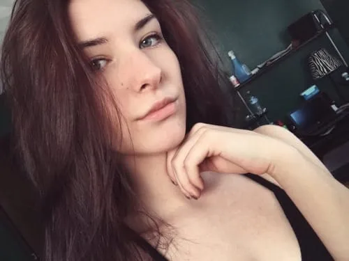Elena, 23 anni — incontri sesso a Pianura
