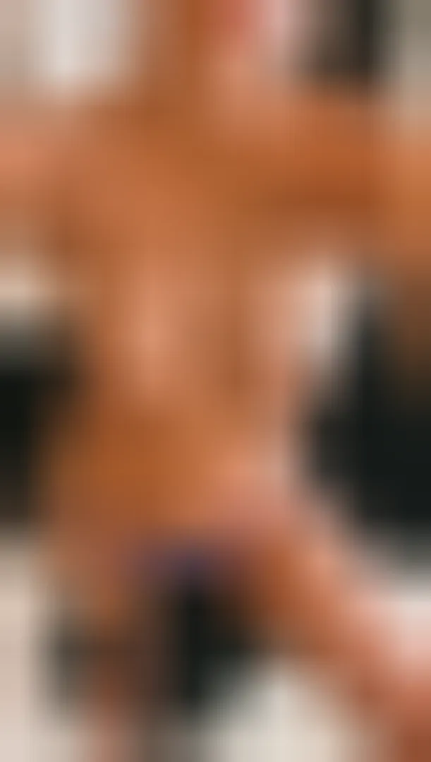 Adriana, 30 anni — incontri sesso a Monza