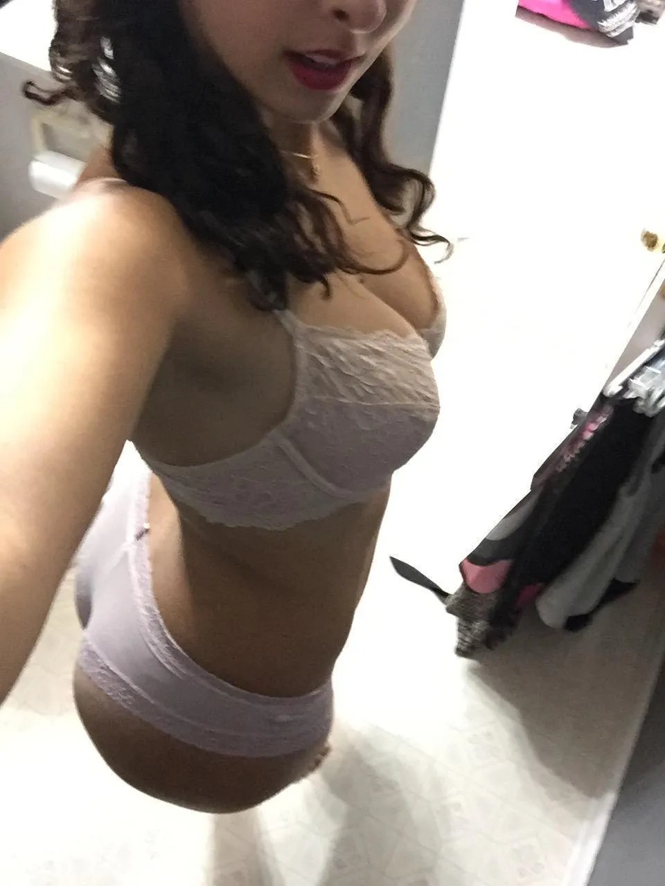 Alina, 28 anni — incontri sesso a Napoli