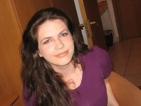 Nina, 22 anni — incontri sesso a Catanzaro