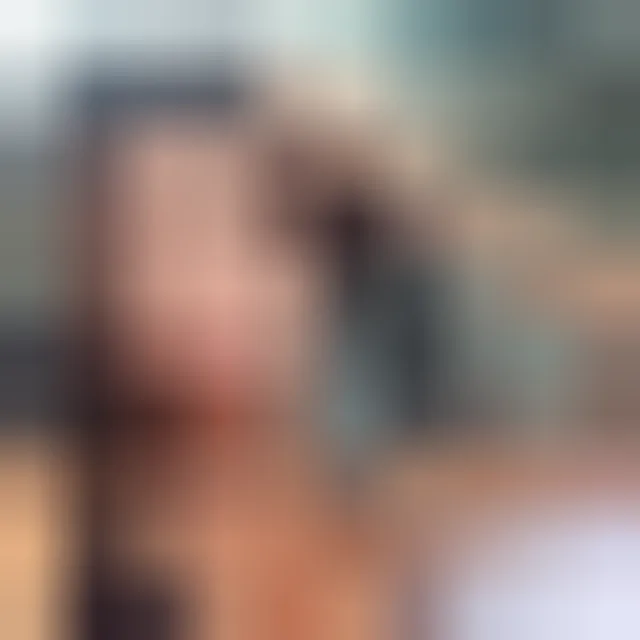 Raffaella, 36 anni — incontri sesso a Brescia