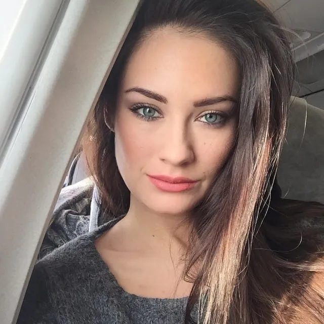 Irene, 25 anni — incontri sesso a Rimini