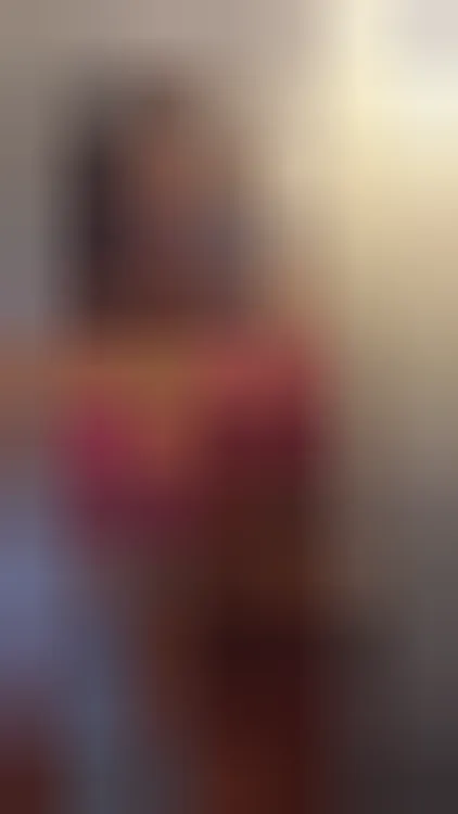 Giorgia, 22 anni — incontri sesso a Milano