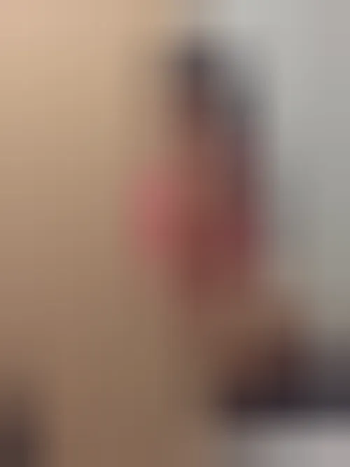 Zoe, 23 anni — incontri sesso a Milano