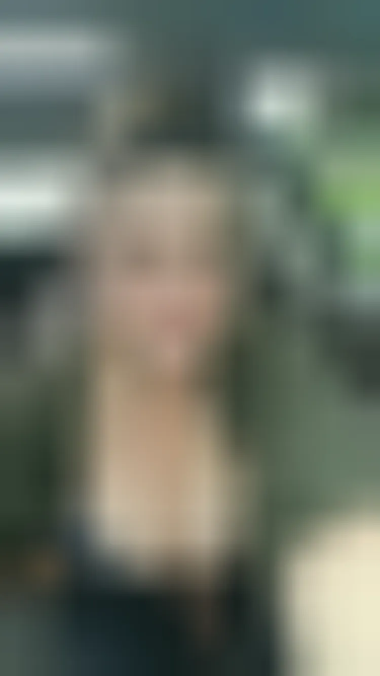 Adele, 25 anni — incontri sesso a Arezzo