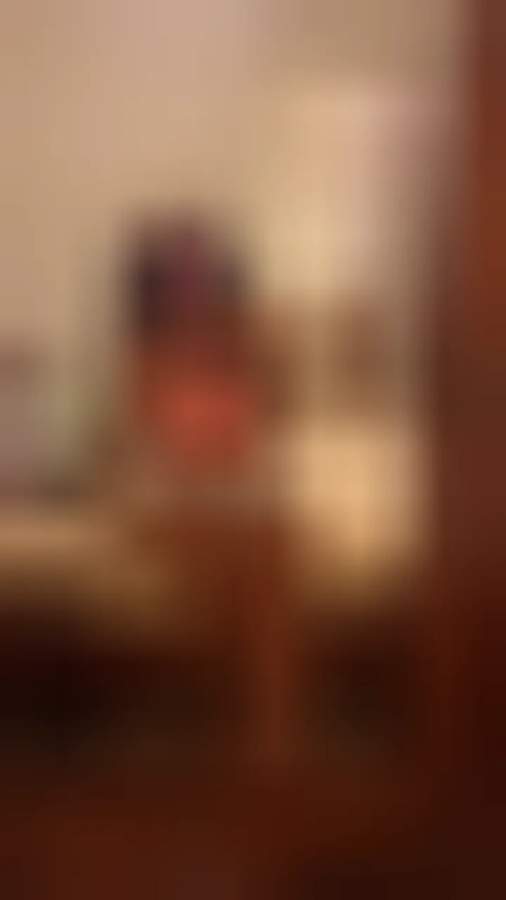 Serena, 27 anni — incontri sesso a Circoiscrizione II