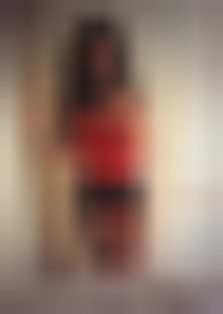 Vanessa, 26 anni — incontri sesso a Circoiscrizione II