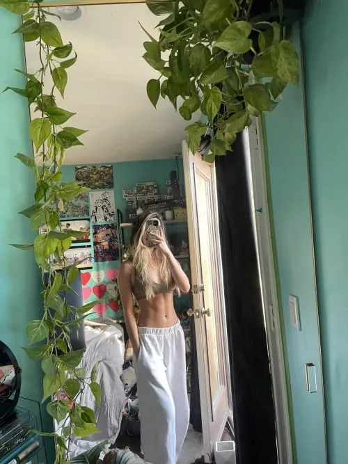 Raffaella, 23 anni — incontri sesso a Quarto, Napoli