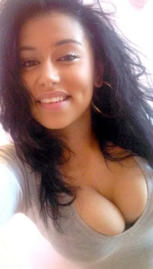 Zaira, 23 anni — incontri sesso a Firenze