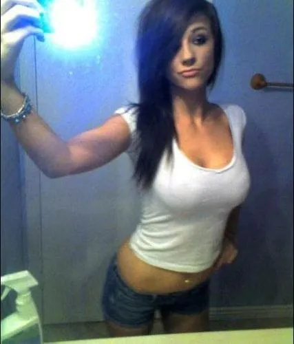 Giovanna, 23 anni — incontri sesso a Santa Rita