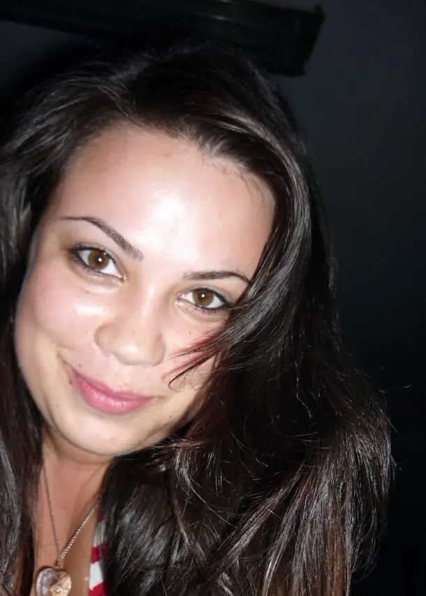 Giulia, 21 anni — incontri sesso a Napoli