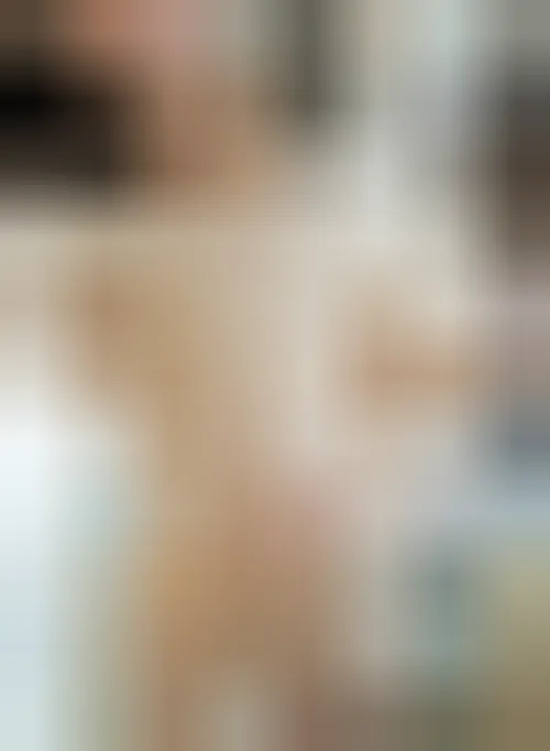 Valentina, 27 anni — incontri sesso a Massa