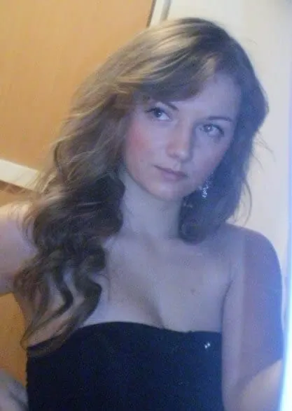 Adriana, 22 anni — incontri sesso a Genova