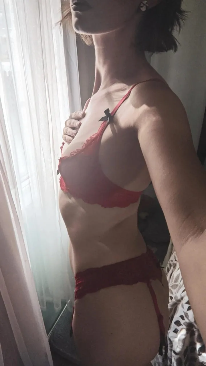 Nia, 36 anni — incontri sesso a Terni