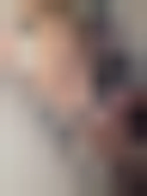 Lina, 19 anni — incontri sesso a Napoli