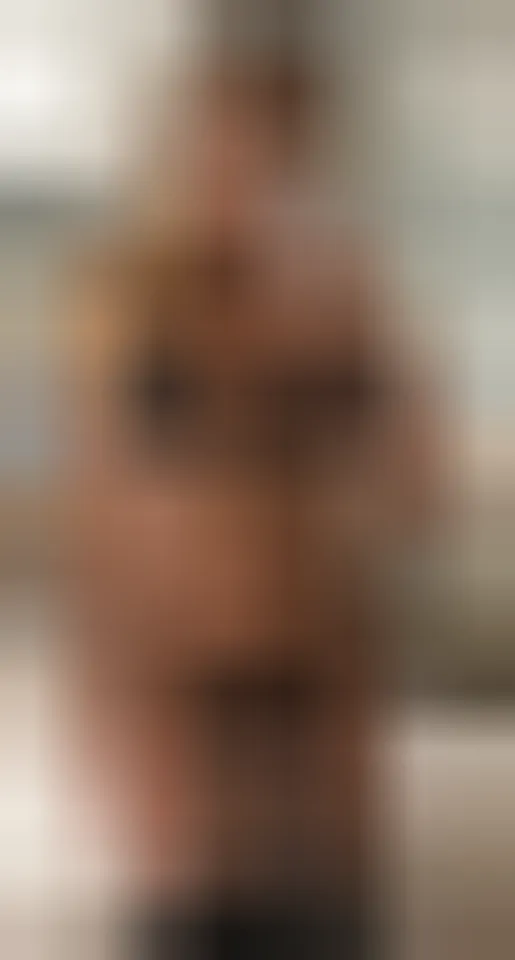 Ilaria, 25 anni — incontri sesso a Piacenza