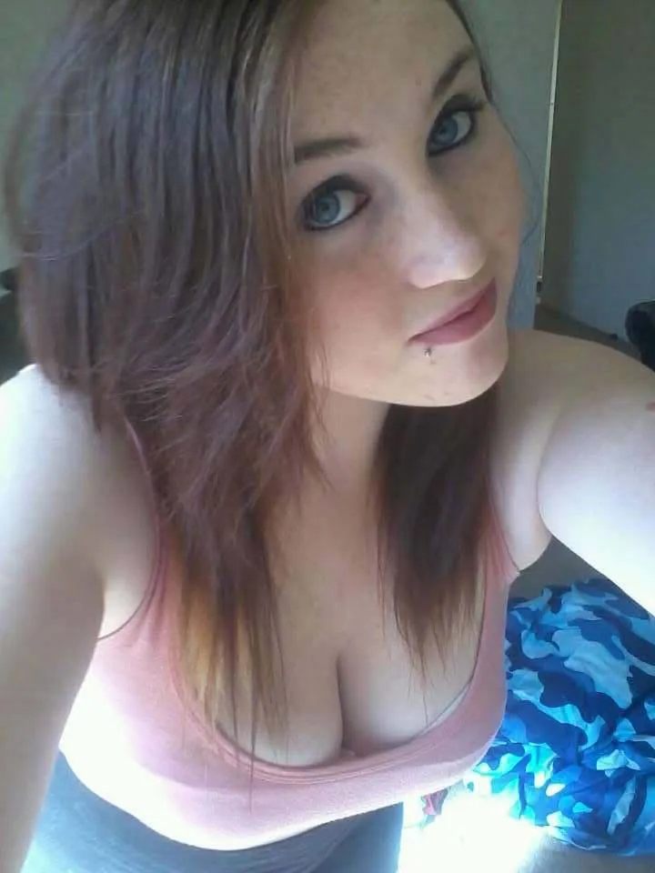 Ilaria, 20 anni — incontri sesso a Pianura